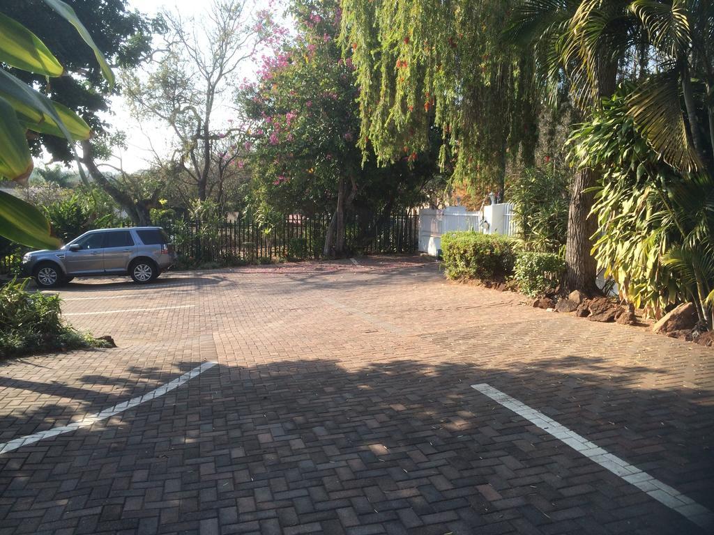Auberge Guest Lodge Mbombela ภายนอก รูปภาพ